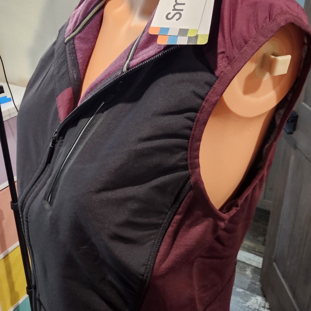 Smartwool Eastwood Down Vest in Blue and White